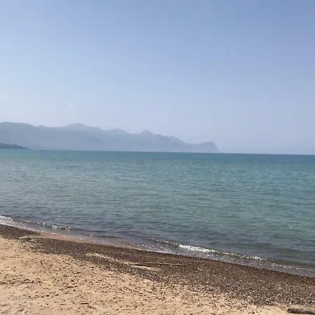 Casa Greca Sulla Spiaggia Alcamo Marina